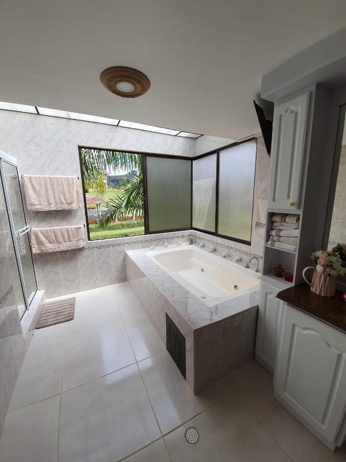 Hotel Casa Confort Santa Rosa de Cabal Dış mekan fotoğraf
