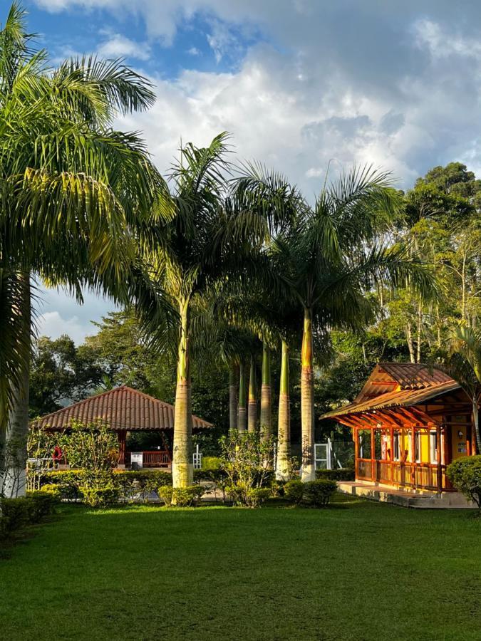 Hotel Casa Confort Santa Rosa de Cabal Dış mekan fotoğraf