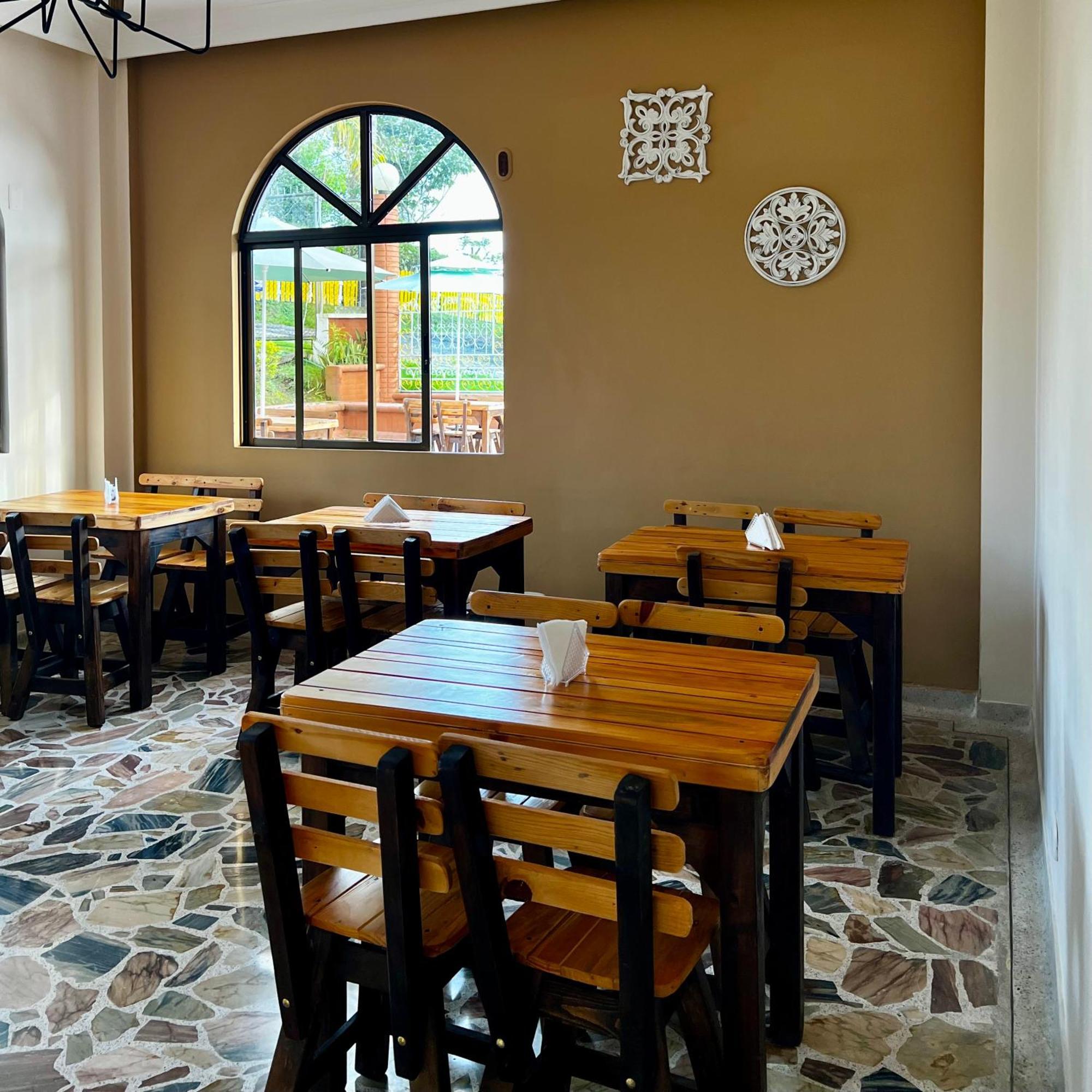 Hotel Casa Confort Santa Rosa de Cabal Dış mekan fotoğraf