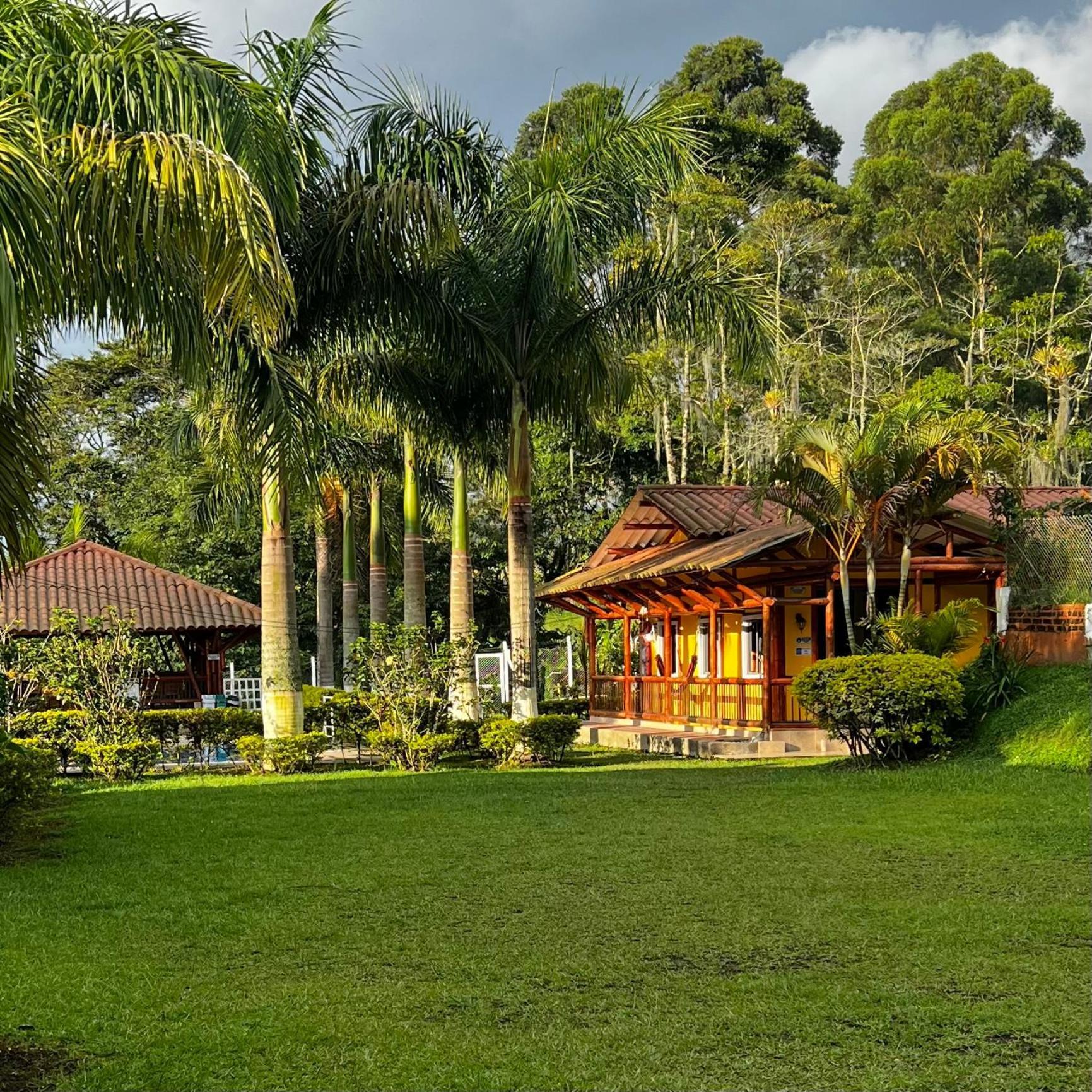 Hotel Casa Confort Santa Rosa de Cabal Dış mekan fotoğraf