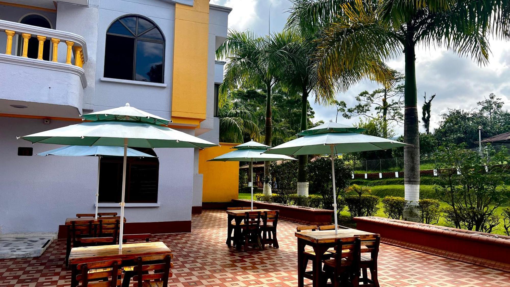 Hotel Casa Confort Santa Rosa de Cabal Dış mekan fotoğraf